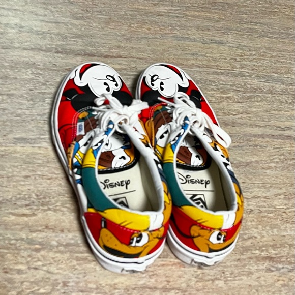 Disney’s Mickey Mouse Vans off the wall sneakers - Picture 14 of 16